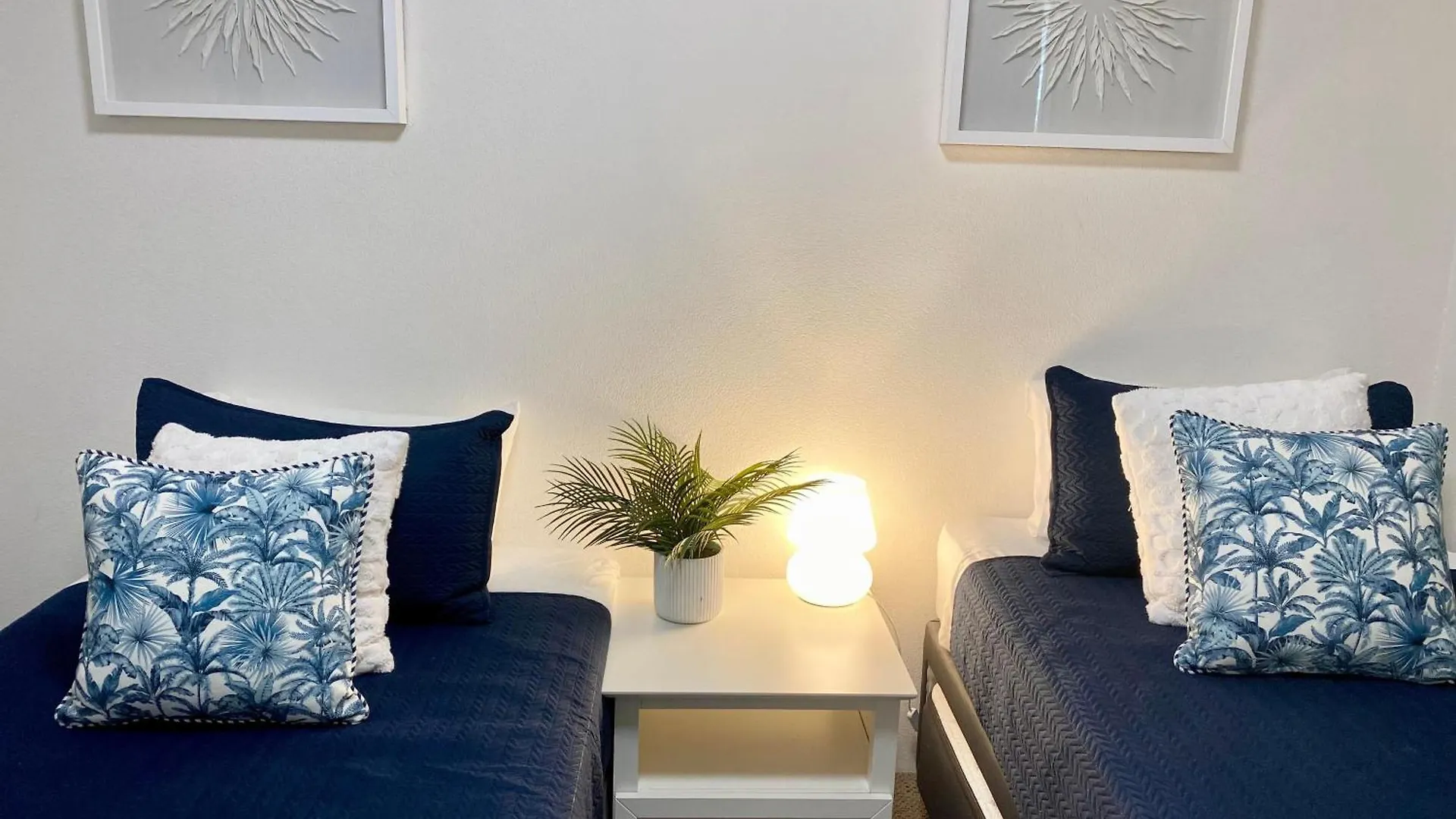 Apartment Meander To The Strand On Mckinley Townsville